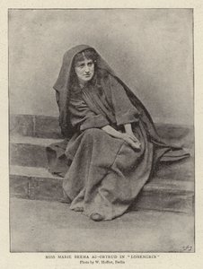 Neiti Marie Brema Ortrudina elokuvassa "Lohengrin" (s/w-kuva) tekijältä (after) German photographer