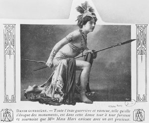 Mata Hari sotatanssissa, 1900-luvun alku tekijältä A. Bert