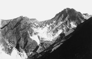 Fantiscrittin marmorikaivos Apuan Alpeilla, Toscanassa, Belgiasta katsottuna (m/w kuva)