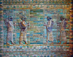 Yksityiskohta jousimiesten friisistä, Darius I:n palatsi, Susa, Iran, n. 510 eKr. (lasitiili)