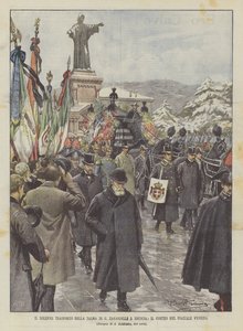 G. Zanardellin ruumiin juhlallinen kuljetus Bresciaan, saattue Piazzale Venezia -aukiolla.