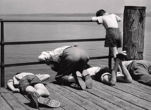 Busy With Fishing, Italia, n. 1950–1960 (gelatiinihopeaprintti)