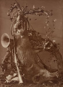 [Metsästyskohtauksen asetelma] tekijältä Adolphe Braun