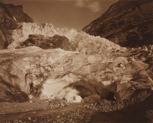 Sveitsi. Grindelwald, Yläjäätikkö, Lutschinen lähde tekijältä Adolphe Braun
