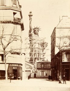 Vapaudenpatsaan kokoaminen, Pariisi 1883