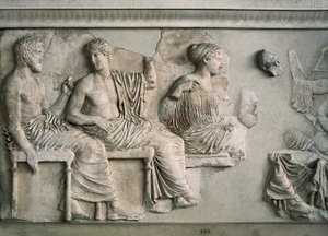 Poseidon, Apollo, Artemis ja Aphrodite edustettuina Parthenonin itäfriisillä tekijältä Alcamenes (attr. to)