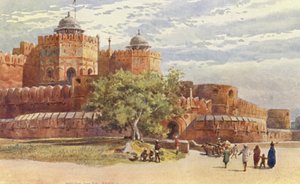 Agra Fort, Delhin portin ulkopuolella