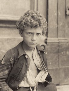 Venetsialainen katulapsi tekijältä Alfred Stieglitz