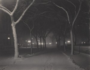 Jäätävä yö tekijältä Alfred Stieglitz