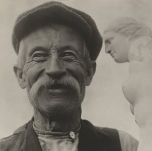 Lyijy ja Venus tekijältä Alfred Stieglitz