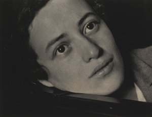 Dorothy Norman