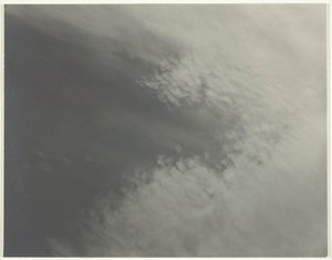 Vastaava, sarjasta E Print 1, 1923. tekijältä Alfred Stieglitz