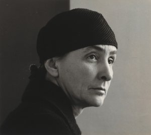 Georgia O’Keeffe tekijältä Alfred Stieglitz