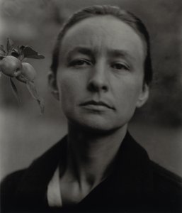 Georgia O’Keeffe tekijältä Alfred Stieglitz