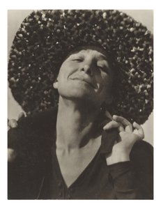 Georgia O’Keeffe: Muotokuva