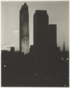 New York Sheltonista tekijältä Alfred Stieglitz