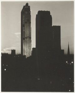 New York Sheltonista, 1935. tekijältä Alfred Stieglitz