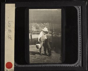 Nimetön (sisarentytär Elizabeth ja "Inky" Oaklawnissa) tekijältä Alfred Stieglitz
