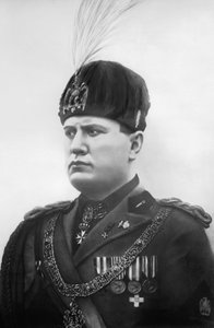 Benito Mussolini (m/w kuva) tekijältä Fratelli Alinari