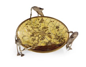 Cup (Tazza), Ferdinand Duvinagen intarsia, 1800-luvun toinen puoli (hopeattu ja kullattu pronssi, norsunluu ja puu) (katso myös 476612)