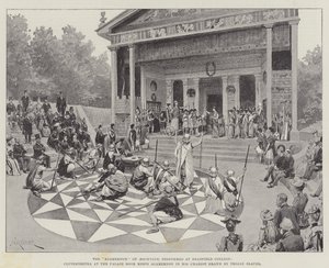 Aischyloksen "Agamemnon", esitetty Bradfield Collegessa, Clytemnestra palatsin ovella tapaa Agamemnonin hänen Troijan orjiensa piirtämässä vaunussa (litho)