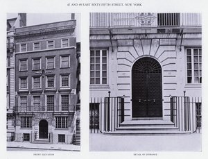 Charles A Platt: 47 ja 49 East Sixty-Fifth Street, New York, etukorkeus, sisäänkäynnin yksityiskohta (m/w kuva) tekijältä American Photographer (after)