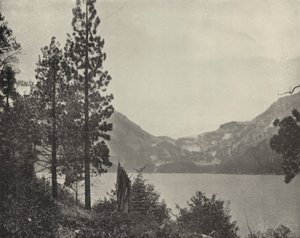 Emerald Bay, Lake Tahoe (m/v kuva) tekijältä American Photographer (after)