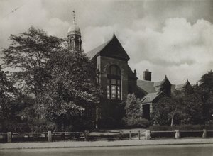 Harvardin yliopisto: Hemenway Gymnasium (m/v kuva) tekijältä American Photographer (after)