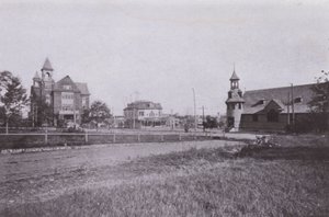 Old Orchard Beach, Maine: kaupungintalo ja julkinen kirjasto; Postitoimisto; St Margaret