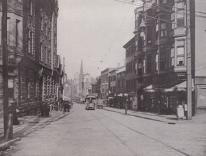 Providence, Rhode Island: Westminster Street East katedraalista (m/w kuva) tekijältä American Photographer (after)