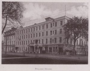 Pulaski House (m/w kuva) tekijältä American Photographer (after)
