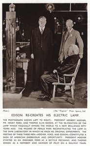 Thomas Edison luo sähkövalonsa uudelleen presidentti Herbert Hooverille ja Henry Fordille (m/v kuva) tekijältä American Photographer (after)