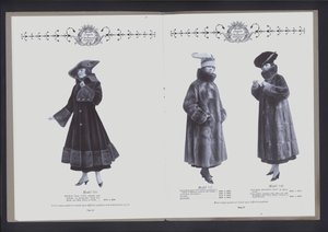 Kahden sivun levitys Theatre of Fur Fashionista (m/w kuva) tekijältä American Photographer (after)