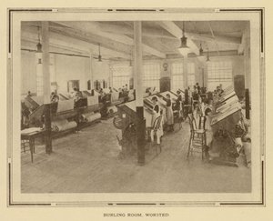 Amoskeag Manufacturing Company: Burling Room, Worsted (s/w valokuva). tekijältä American Photographer