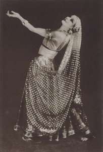 Ann Pavlova Rada elokuvassa "Oriental Impressions" (s/w-kuva). tekijältä American Photographer
