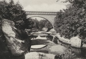 Boston: Newton Upper Falls, Newton (s/w-kuva): Echo Bridge, Newton Upper Falls, Newton (s/w-kuva) tekijältä American Photographer