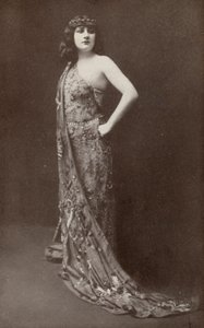 Mary Garden, roolihahmo "Salome" (s/w-kuva) tekijältä American Photographer