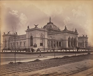 Satavuotisnäyttelyn muistosali, 1876 (gelatiinihopeaprintti) tekijältä American Photographer