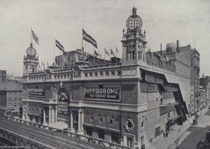 New York: New York Hippodrome (s/w-kuva). tekijältä American Photographer