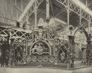 Pennsylvanian paviljonki Agricultural Hallissa tekijältä American Photographer