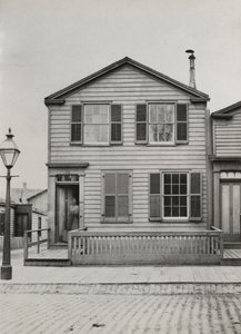 Asuinpaikka osoitteessa 42 Monroe St., Chicago, 1869 tekijältä American Photographer