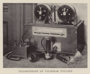 Valdemar Poulsenin kaukoputki (s/w-kuva) tekijältä American Photographer