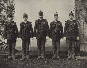 Kolumbialainen vartija tekijältä American Photographer