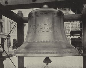 New Liberty Bell tekijältä American Photographer