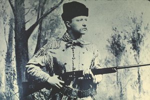Theodore Roosevelt metsästyspuvussa, n. 1885 (m/v kuva) tekijältä American Photographer