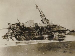 Haaksirikkoutunut Yhdysvaltain h3-sukellusvene, 1917 tekijältä American Photographer
