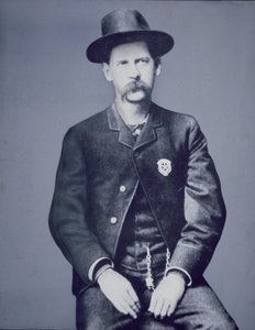 Wyatt Earp (1848-1929) kesäkuuta tekijältä American Photographer