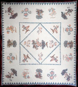 Broderie Perse -peitto, n. 1800 (käsitelty, painettu puuvilla tilkkupeitolla) tekijältä American School