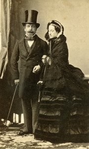 Keisari Napoléon III ja keisarinna Eugénie tekijältä Andre Adolphe Eugene Disderi
