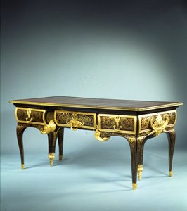 Louis XIV litteä kirjoituspöytä